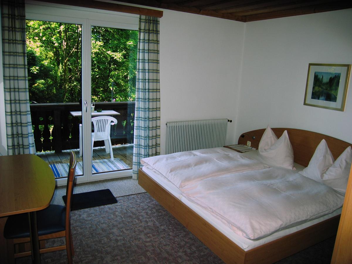 Gaestehaus Sonnenwinkel - Villa Roesler Saint Wolfgang Pokoj fotografie